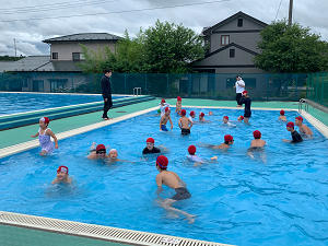 幼稚園とのプール