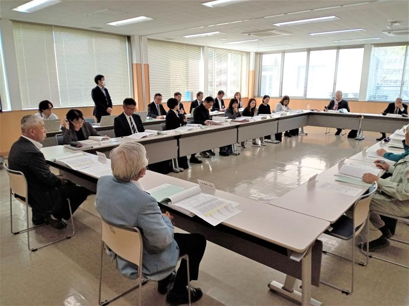 審議会の様子の写真